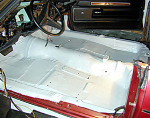 1973 Buick Riviera - The floor painted with primer